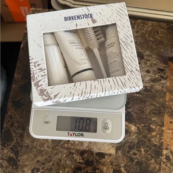 Birkenstock Deluxe Shoe Care Kit – 4-Piece Cleaning & Protection Set - Picture 5 of 12